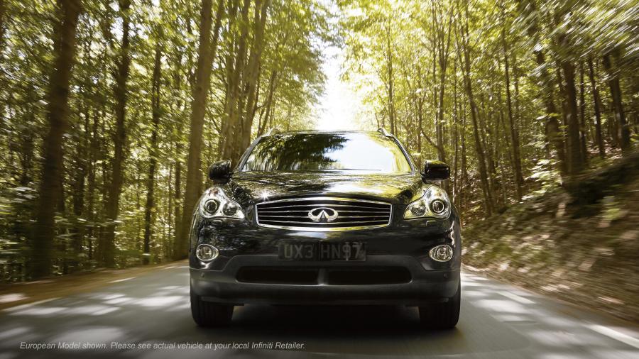  Infiniti QX50 2014 года  (фото 2 из 38)